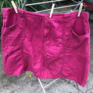 XL cargo style skirt in great raspberry pink